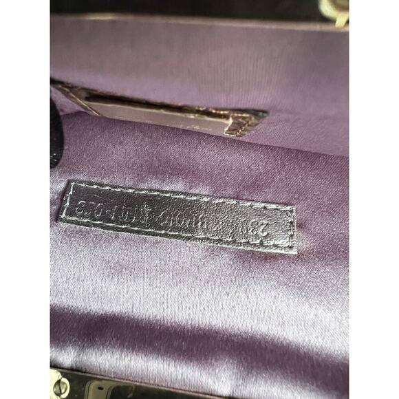 Rare Fendi beaded clutch - Picture 8 of 9